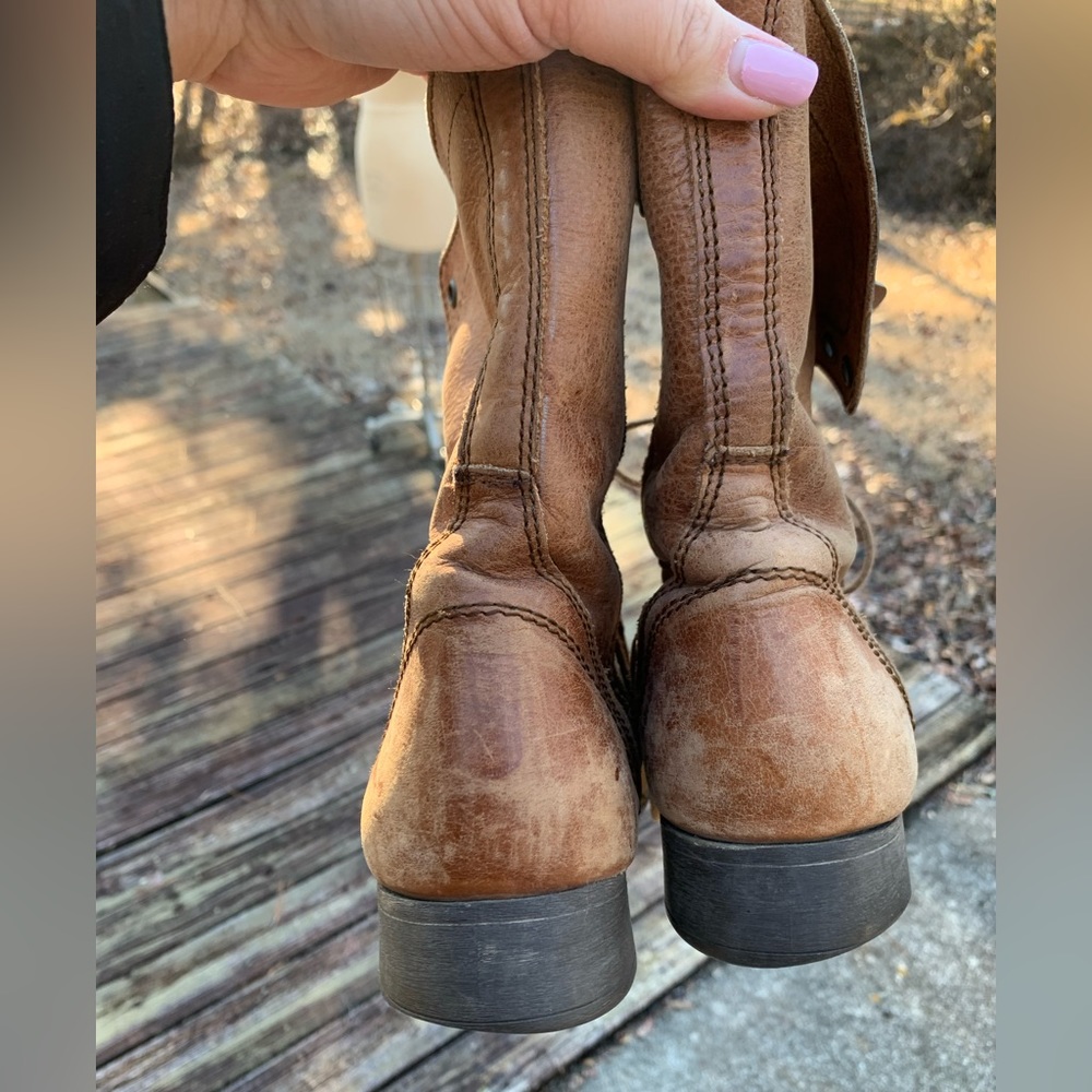 Worn Genuine Leather Zip-up Combat Boots - Picture 14 of 16